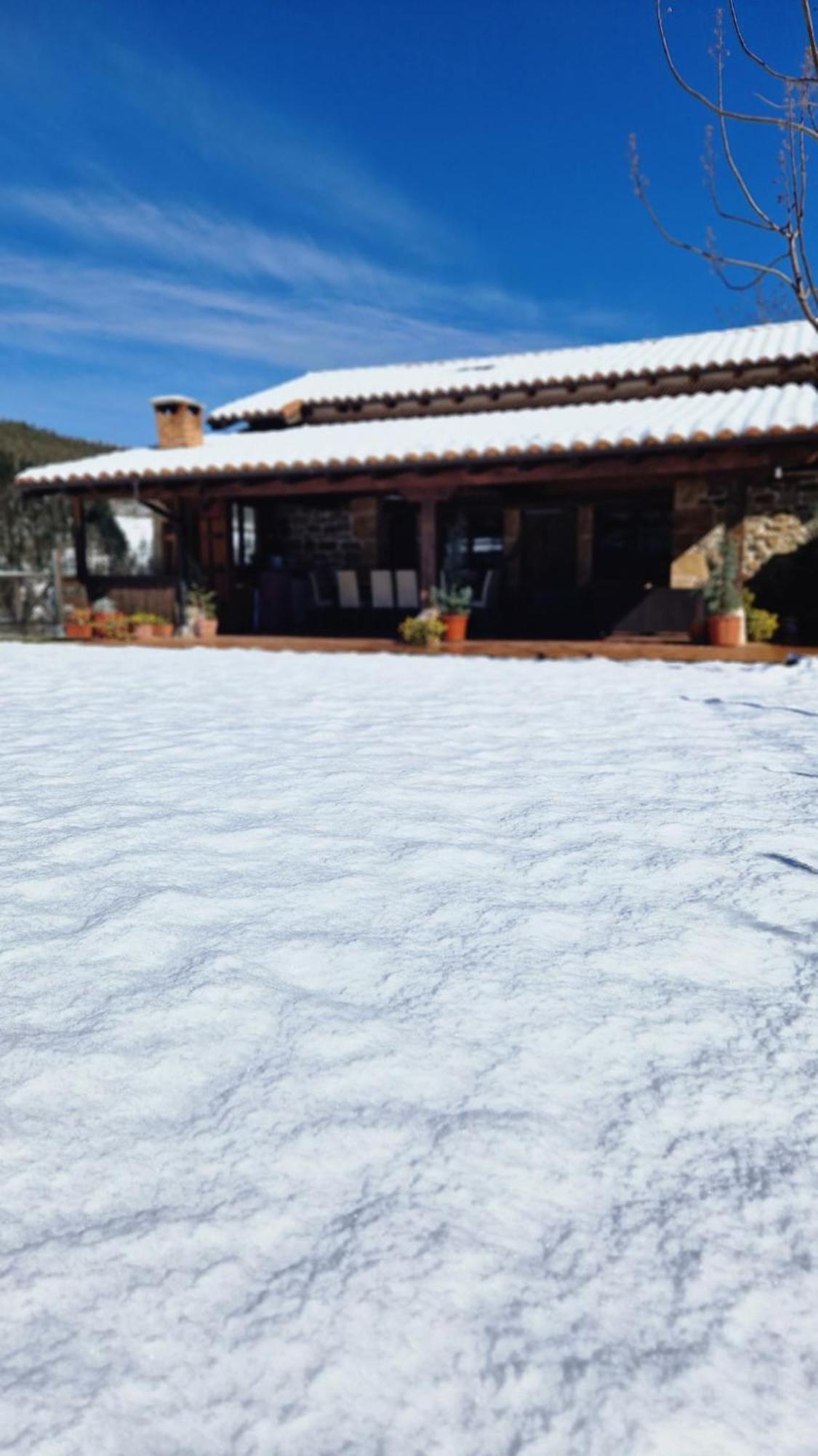 Casa De Pueblo Las Golondrinas De Luena San Miguel de Luena Экстерьер фото